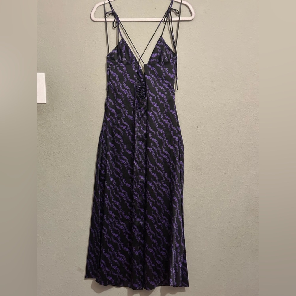 SANDRO
Thais Ruched Crossback
A-Line Midi Dress  in Black/Purple - Picture 7 of 17